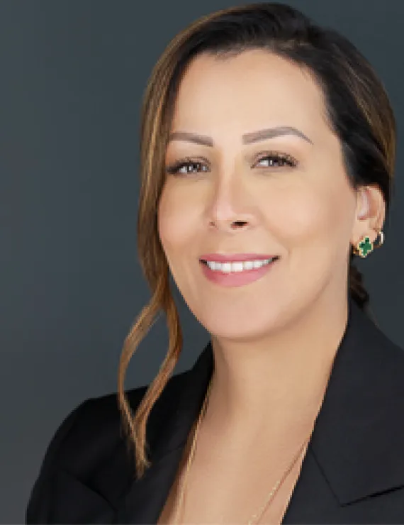 Photo of Alahmari Hanouf, IFS therapist in Los Angeles