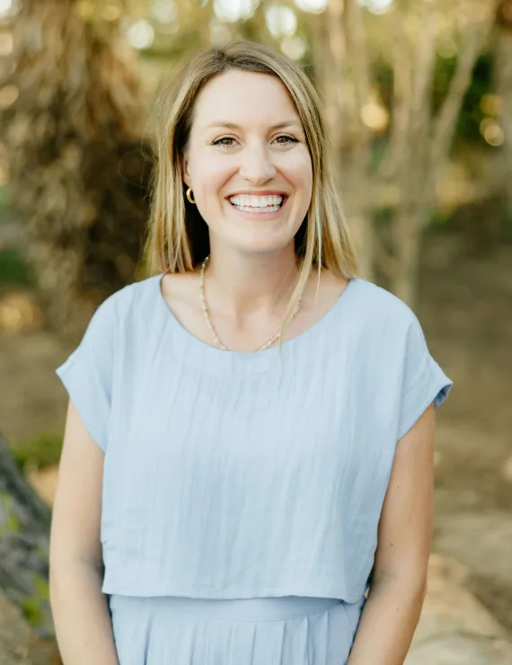 Photo of Aronlee TRACY, IFS therapist in San Diego