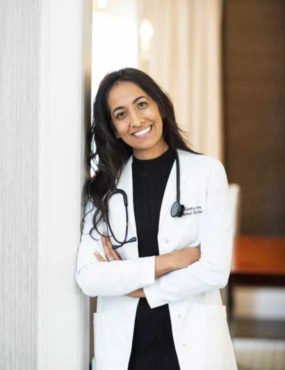 Photo of Arora Geeta, IFS therapist in New York