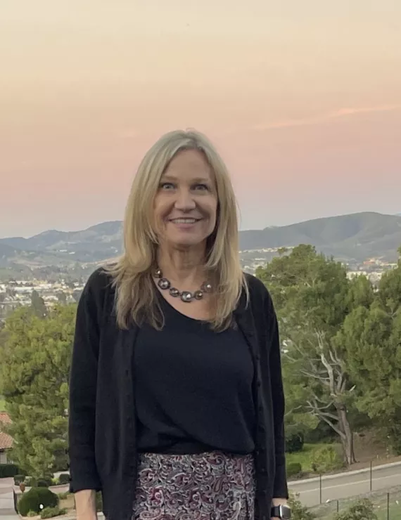 Photo of Ascher-Weinberg Michelle, IFS therapist in Irvine