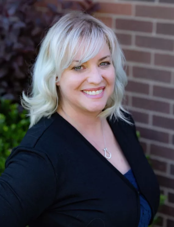 Photo of Barber Anne, IFS therapist in San Diego