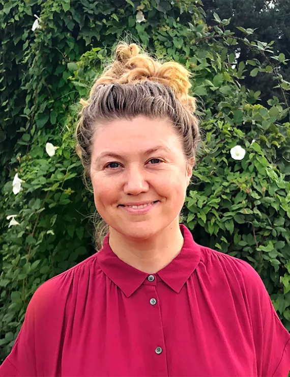 Photo of Bell Terra Leigh, IFS therapist in Seattle