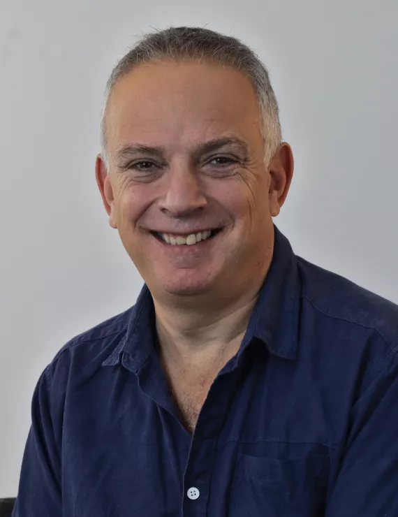 Photo of Bergman Phil, IFS therapist in London