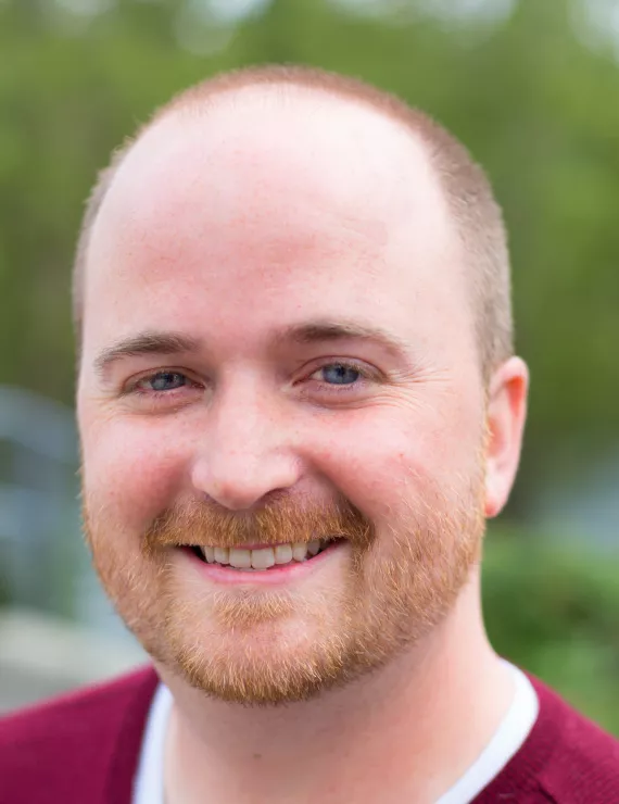 Photo of Brewster Stuart, IFS therapist in Seattle