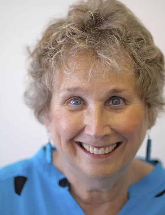 Photo of Brookman Jackie, IFS therapist in Oakland
