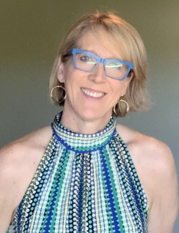 Photo of Buckley Alison, IFS therapist in Sacramento