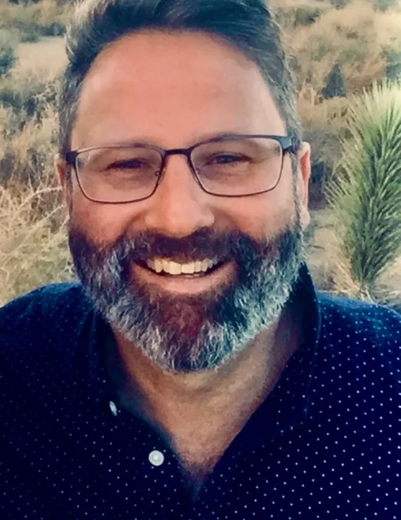 Photo of Carr James, IFS therapist in San Diego