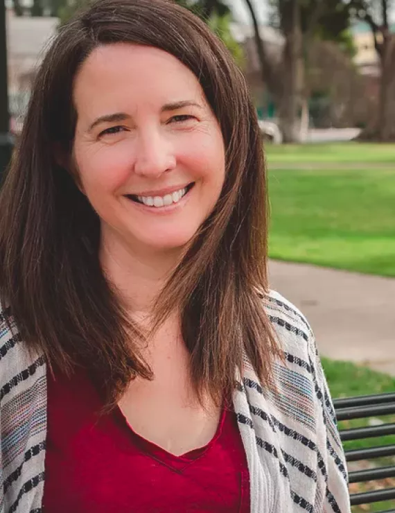 Photo of Cole Sarah, IFS therapist in Pasadena