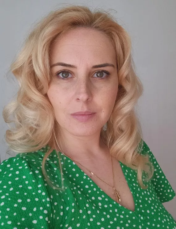 Photo of CONSTANTIN Cristina, IFS therapist in Bucharest