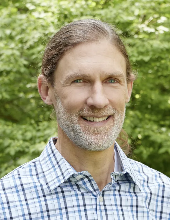 Photo of Czaplinski Matthew, IFS therapist in Northampton