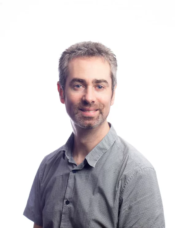 Photo of Daly Martin, IFS therapist in Sydney
