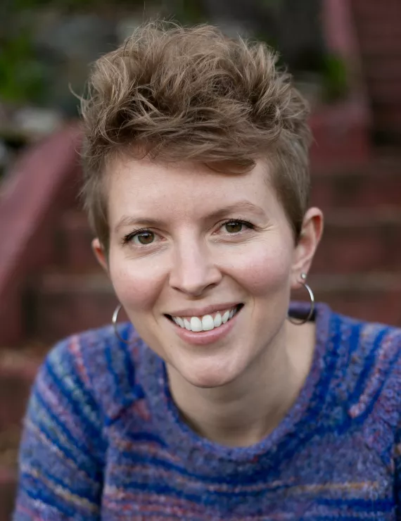 Photo of Dausch Elizabeth, IFS therapist in Oakland