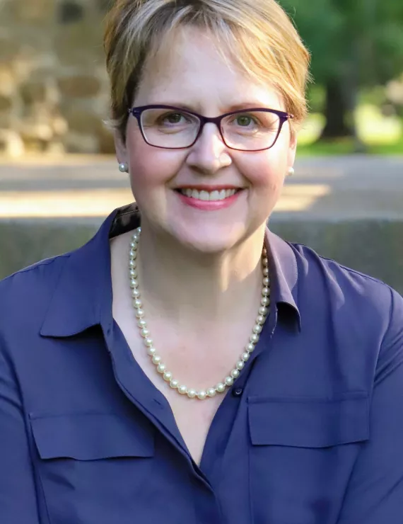 Photo of Dube Lisa, IFS therapist in Newburyport