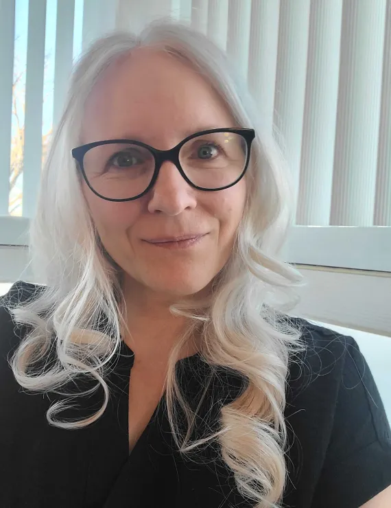 Photo of Dzialakiewicz Michelle, IFS therapist in London