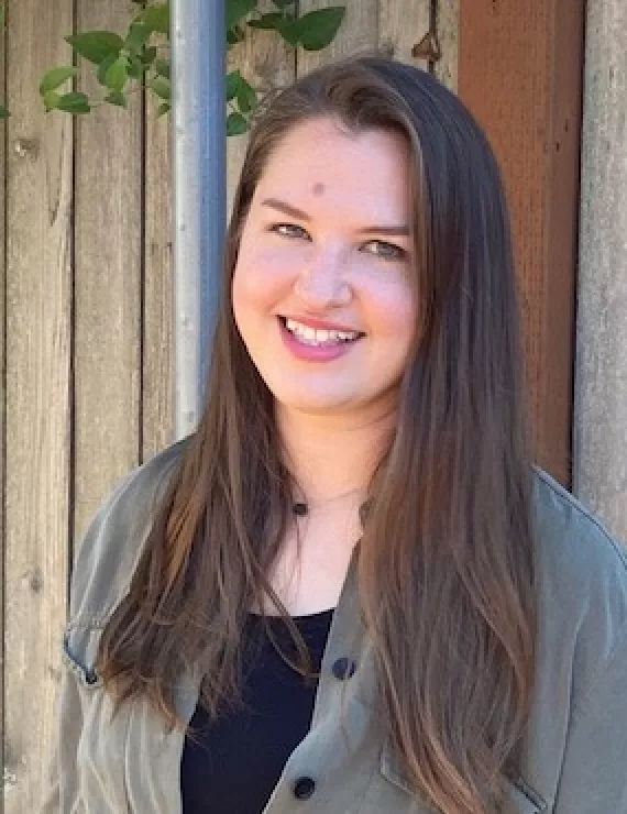 Photo of Emrick Becca, IFS therapist in Seattle