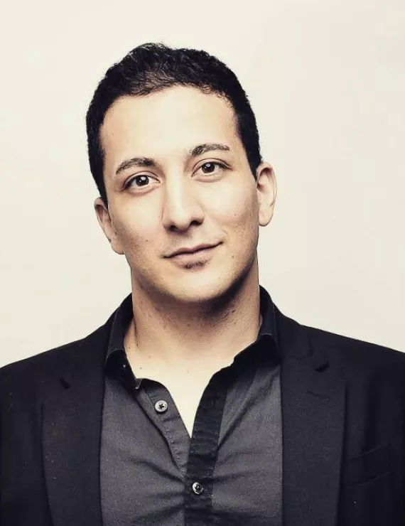 Photo of Eslami Sasha, IFS therapist in New York