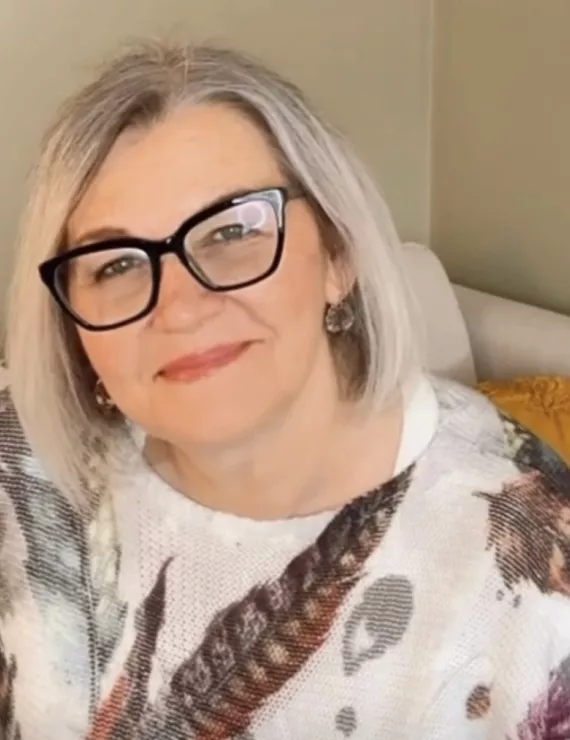Photo of Evans Marta, IFS therapist in Hamilton