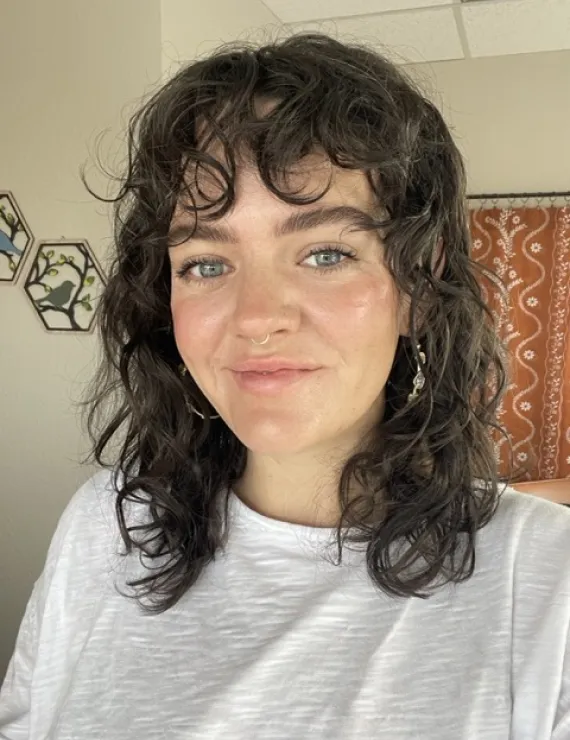 Photo of Farah Kelly, IFS therapist in Arvada