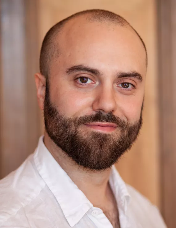 Photo of Farquhar Liam, IFS therapist in London