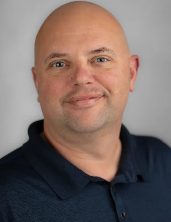 Photo of Folk Ryan, IFS therapist in Sioux Falls