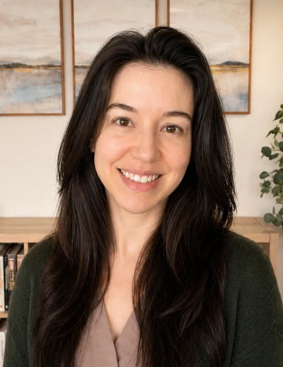 Photo of Forrest, PhD, RCC Jessica, IFS therapist in Vancouver