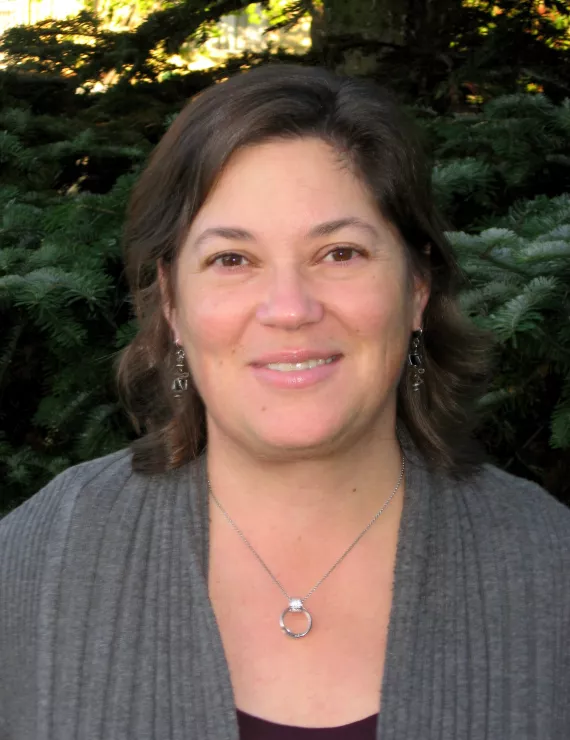 Photo of Friedman Kim, IFS therapist in Seattle