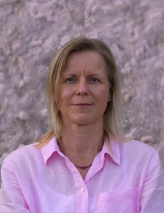 Photo of Friedrich Monika, IFS therapist in Exeter
