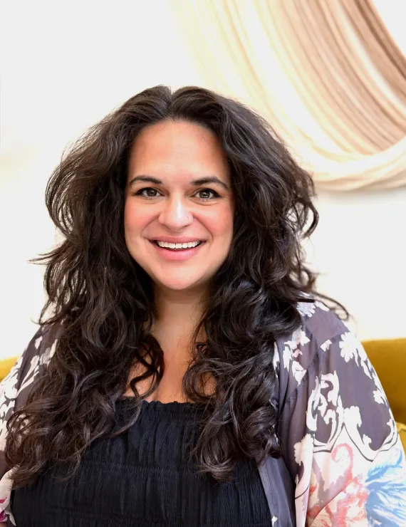 Photo of Galioto Stephanie, IFS therapist in Chicago