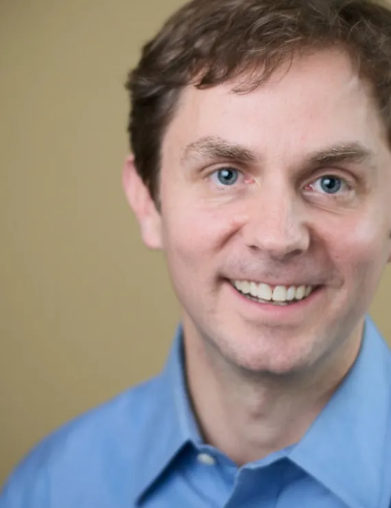Photo of Gillespie Bob, IFS therapist in Madison