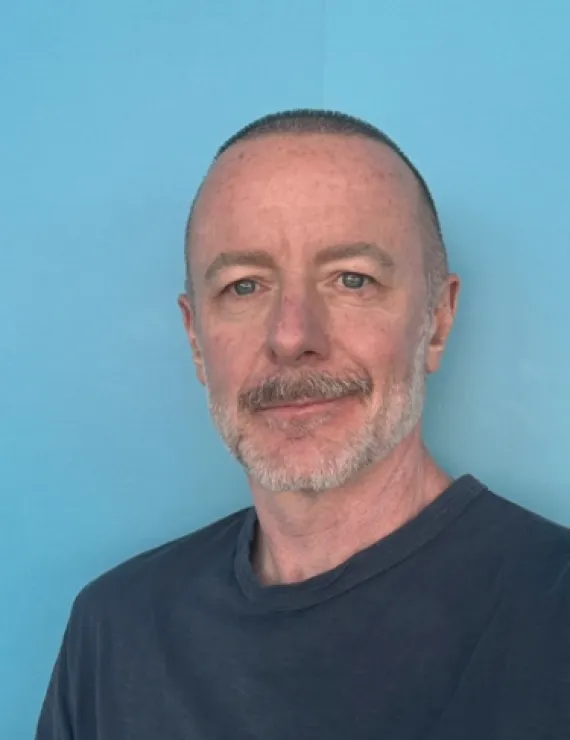 Photo of Hansen Bret, IFS therapist in Los Angeles
