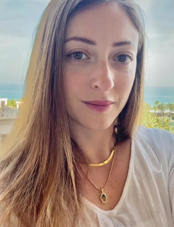 Photo of Hasan Omniyah, IFS therapist in Dubai