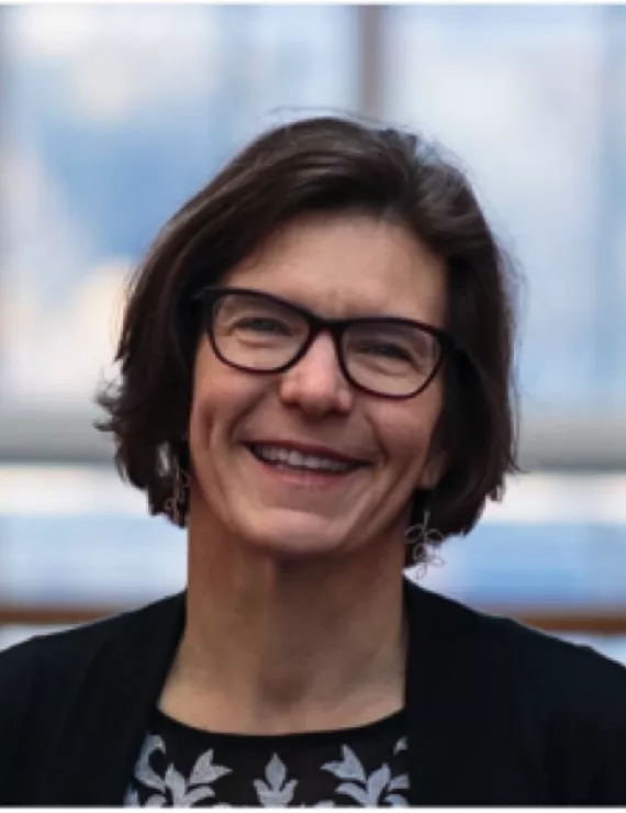 Photo of Herring April, IFS therapist in Baltimore