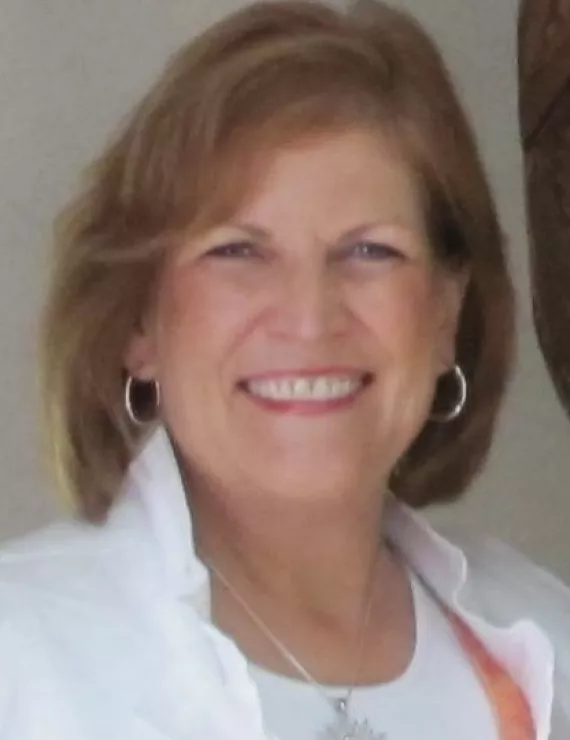 Photo of Hollandsworth Carol, IFS therapist in CHARLOTTE