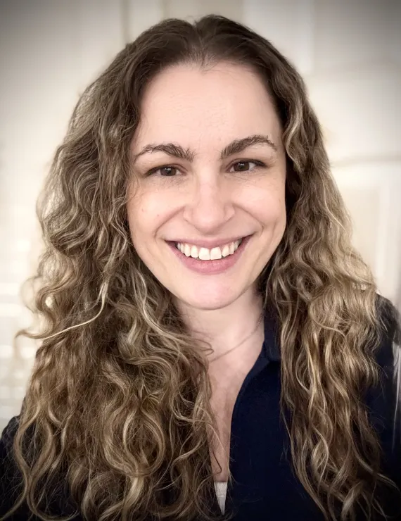 Photo of Houghton Rebecca, IFS therapist in Bloomington