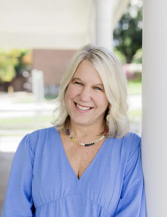 Photo of Jones Cynthia, IFS therapist in Lexington