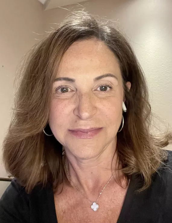 Photo of Jungman Susan, IFS therapist in Garden CIty