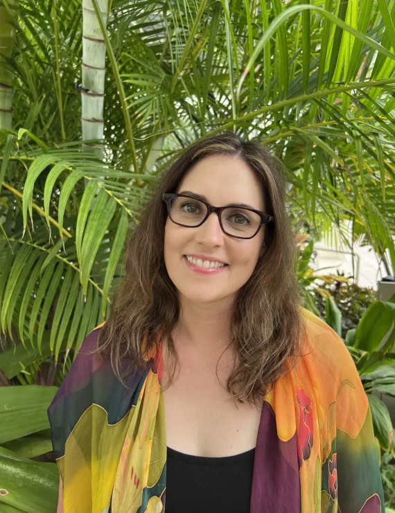 Photo of Kennedy Crystal, IFS therapist in Los Angeles