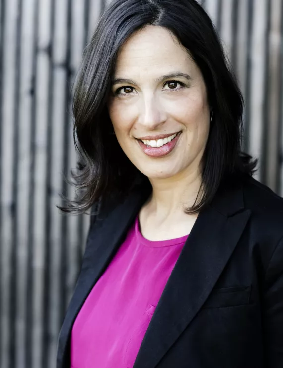 Photo of Kollar Diana, IFS therapist in Vancouver