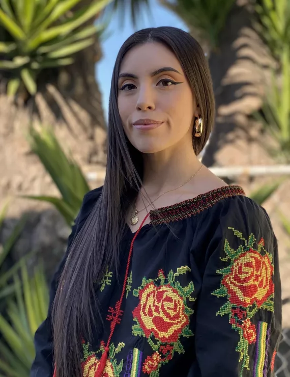 Photo of Leon Salinas Jennifer, IFS therapist in Burbank
