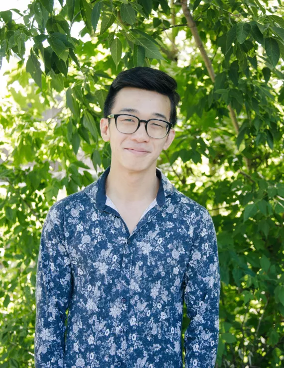 Photo of Leung Justin, IFS therapist in Guelph