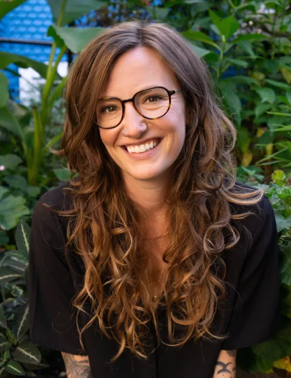 Photo of Lewis-McNeil Evie, IFS therapist in Seattle