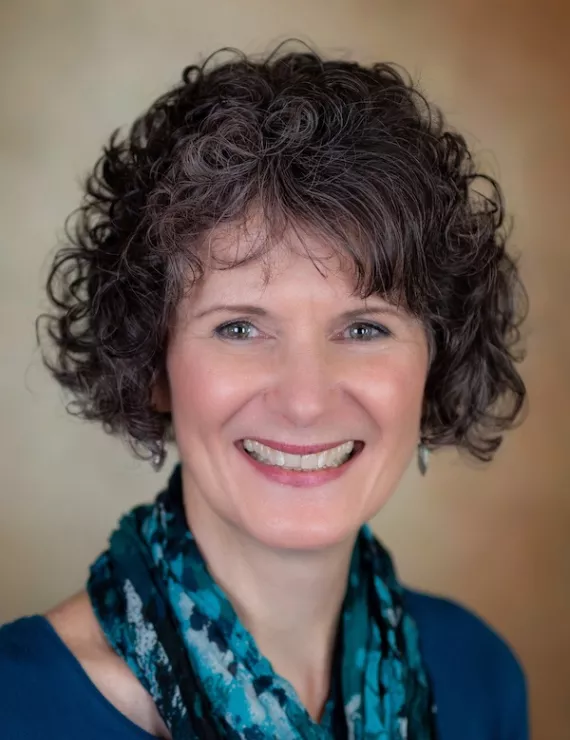 Photo of Leydon Beth, IFS therapist in Nevada City