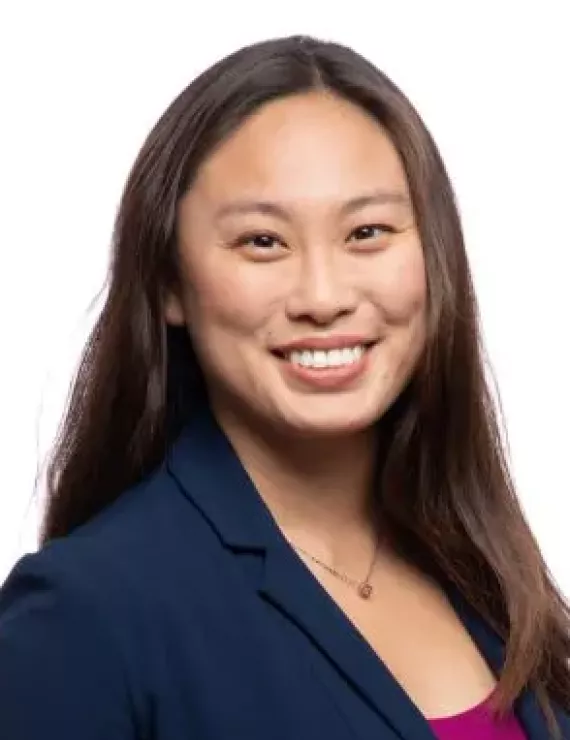 Photo of Li Sonica, IFS therapist in Evanston