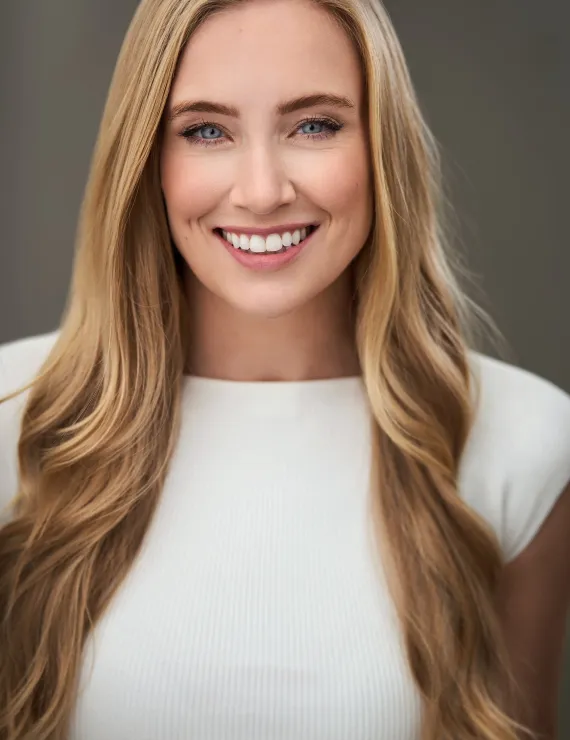 Photo of Lichtensteiger Chelsea, IFS therapist in Vancouver