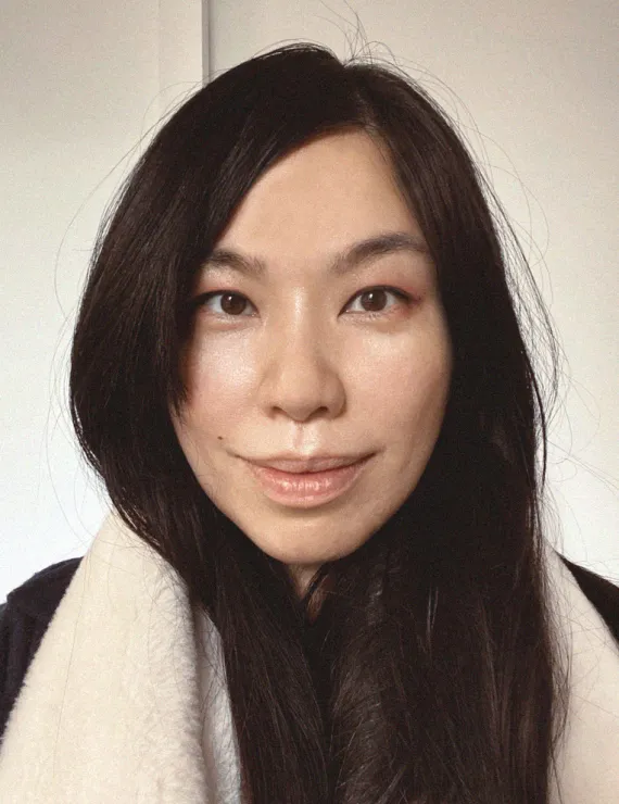 Photo of Lin Elysia, IFS therapist in London