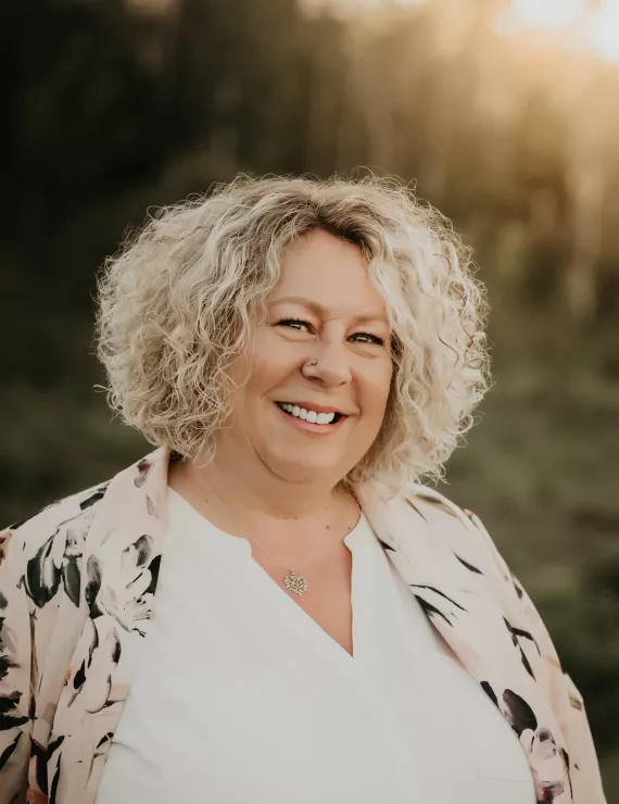 Photo of Logan Abby, IFS therapist in Calgary