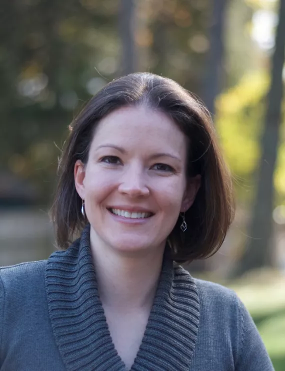 Photo of Luedtke Lindsey, IFS therapist in Falls Church
