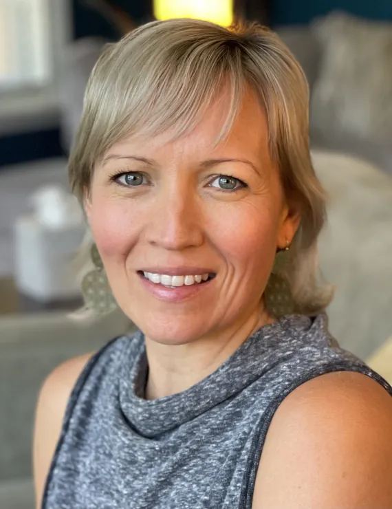 Photo of MacNeal Colleen, IFS therapist in Saratoga Springs