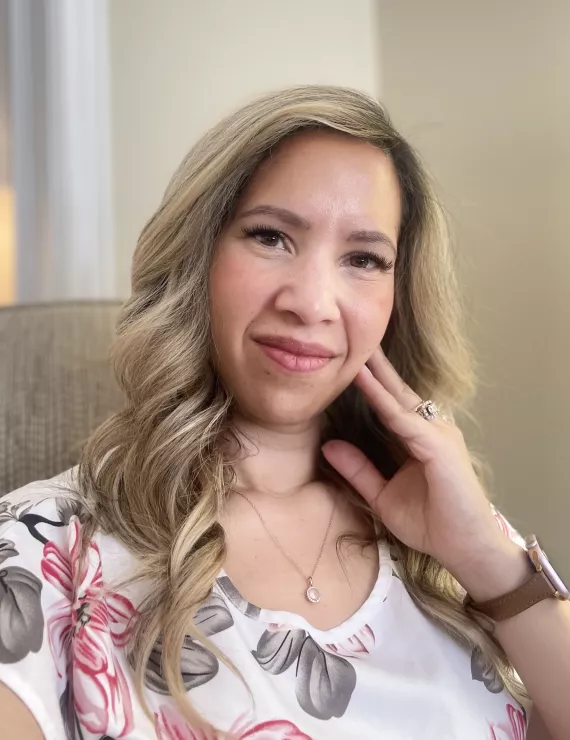 Photo of Marquez Romina, IFS therapist in Draper