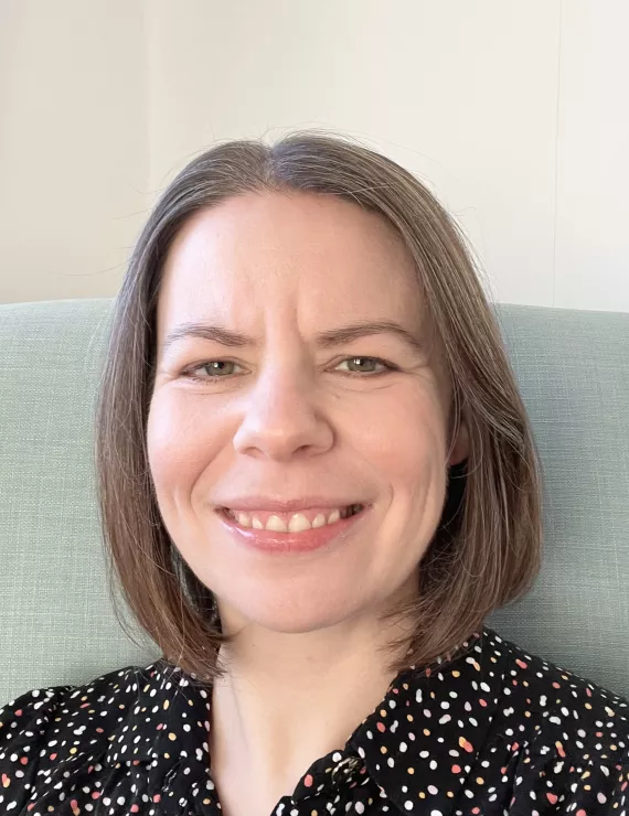 Photo of McConnell Dr Fiona, IFS therapist in Edinburgh